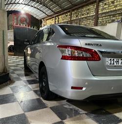 نیسان سێنترا